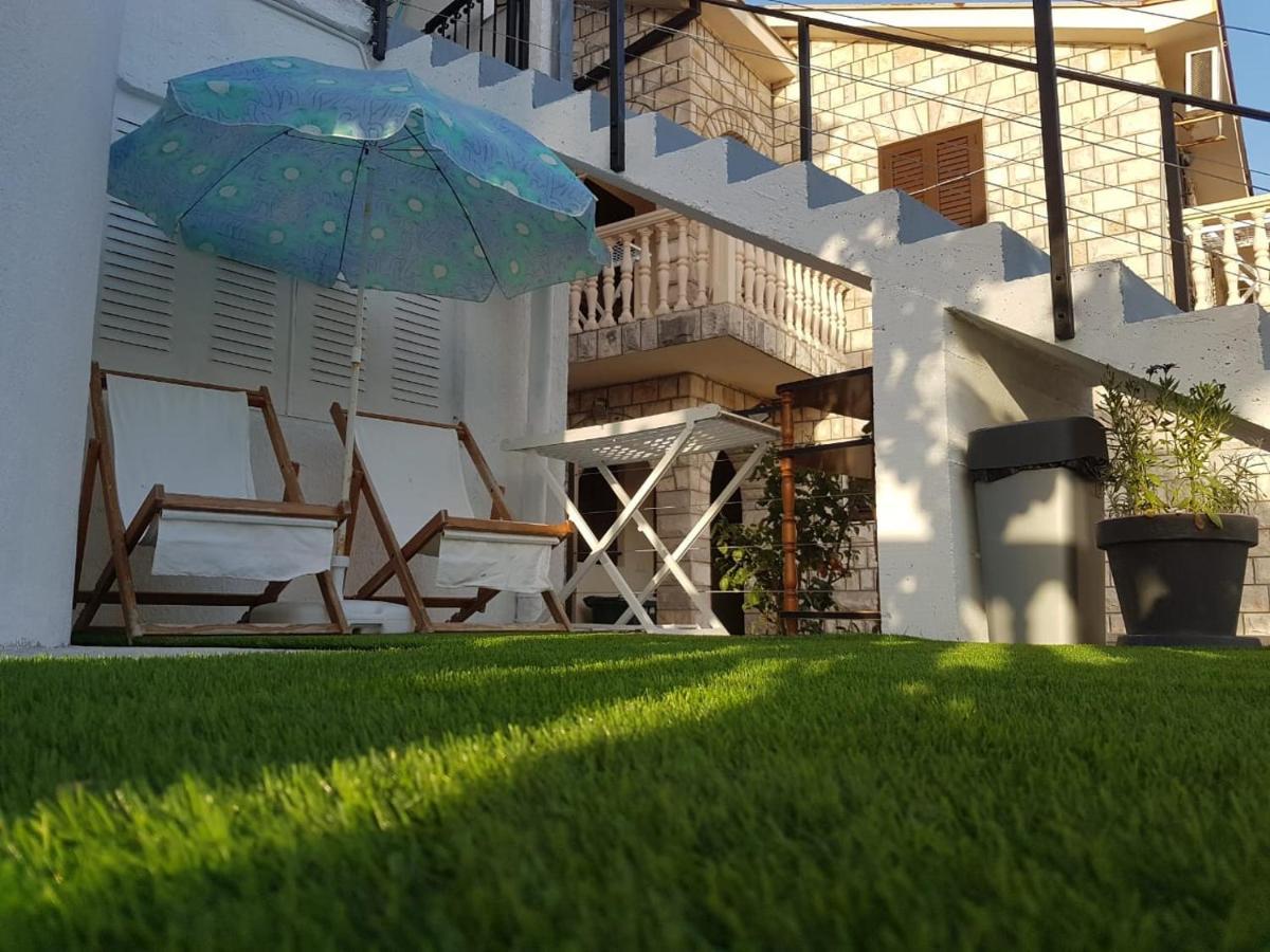 Waterfront Townhouse Sunset View With Garage Apartment Bigova Exterior photo
